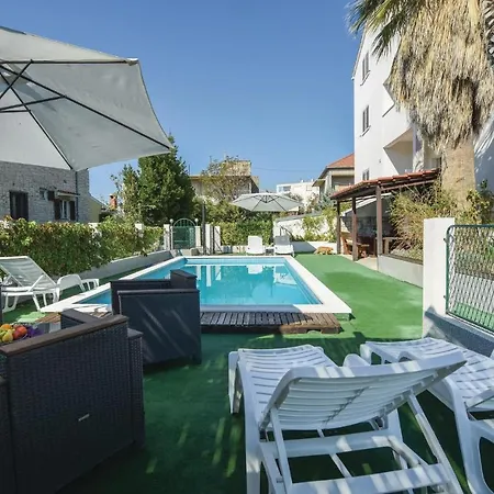 Three-bedroom In Split